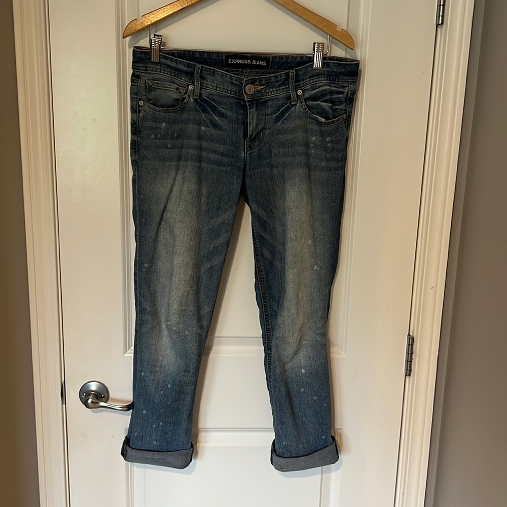 Cropped skinny jeans, light wash
